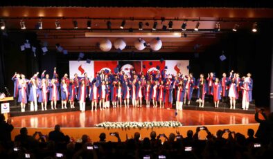 SANKO ÜNİVERSİTESİ TIP FAKÜLTESİNDE MEZUNİYET COŞKUSU