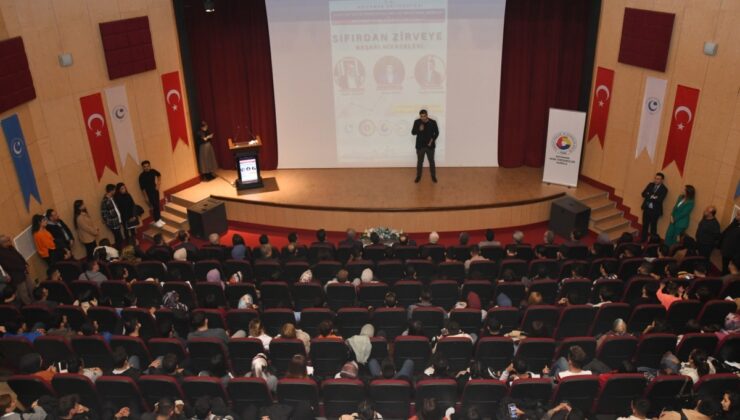 ADYÜ’de ‘Sıfırdan Zirveye Başarı Hikayeleri’ adlı program düzenlendi