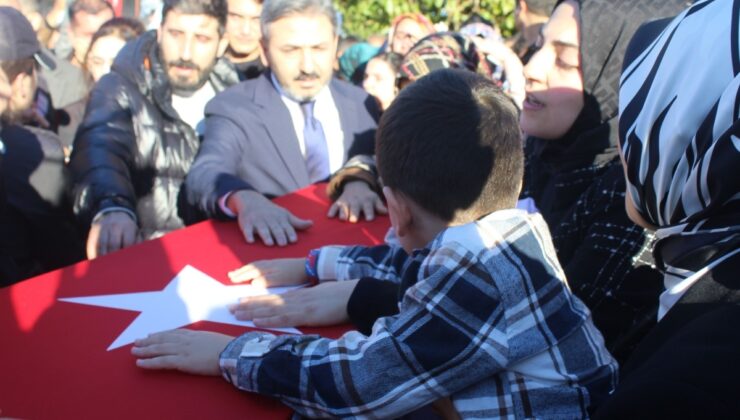 Bakan Göktaş’ın Kahtalı koruma polisi şehit Musa Erdem son yolculuğuna uğurlandı