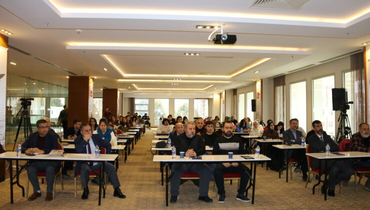 Gazeteciler Cemiyeti Eğitim Semineri Düzenledi