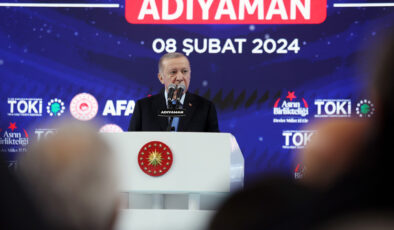 Cumhurbaşkanı Erdoğan Adıyaman’da depremzedelere konut teslim töreninde konuştu