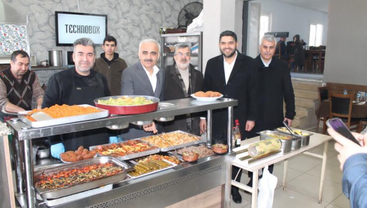 ESNAF VE VATANDAŞLARDAN POLAT’A YOĞUN İLGİ