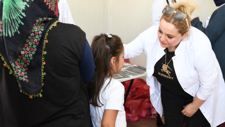 Adıyaman Üniversitesi Tarafından Vartana Geçici Yaşam Alanında Üreme Sağlığını Geliştirme Etkinliği Düzenlendi