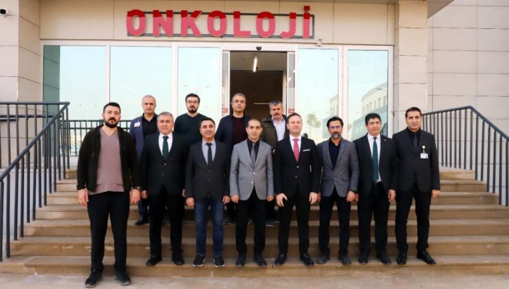 Sağlık Müdürü Prof.Dr. Mehmet Şirik, Onkoloji Merkezi’ndeki hastaları ziyaret etti