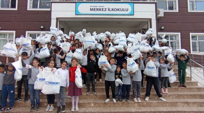 Rotary’den Adıyaman’da 14 bin depremzede ve ihtiyaç sahibi öğrenciye kıyafet desteği