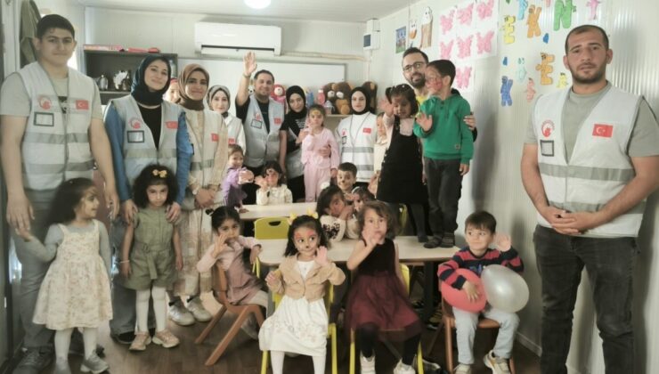 Adıyaman Üniversitesi Genç Nesiller Topluluğu’ndan K4 Konteyner Kent Anaokulu’na ziyaret
