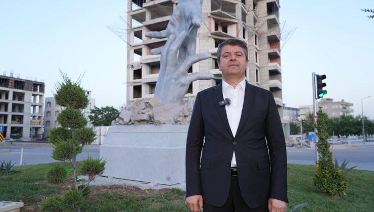Adıyaman Belediyesi, 6 Şubat’taki yardımlaşmayı ‘Dayanışma Eli Anıtı’ ile ölümsüzleştirdi