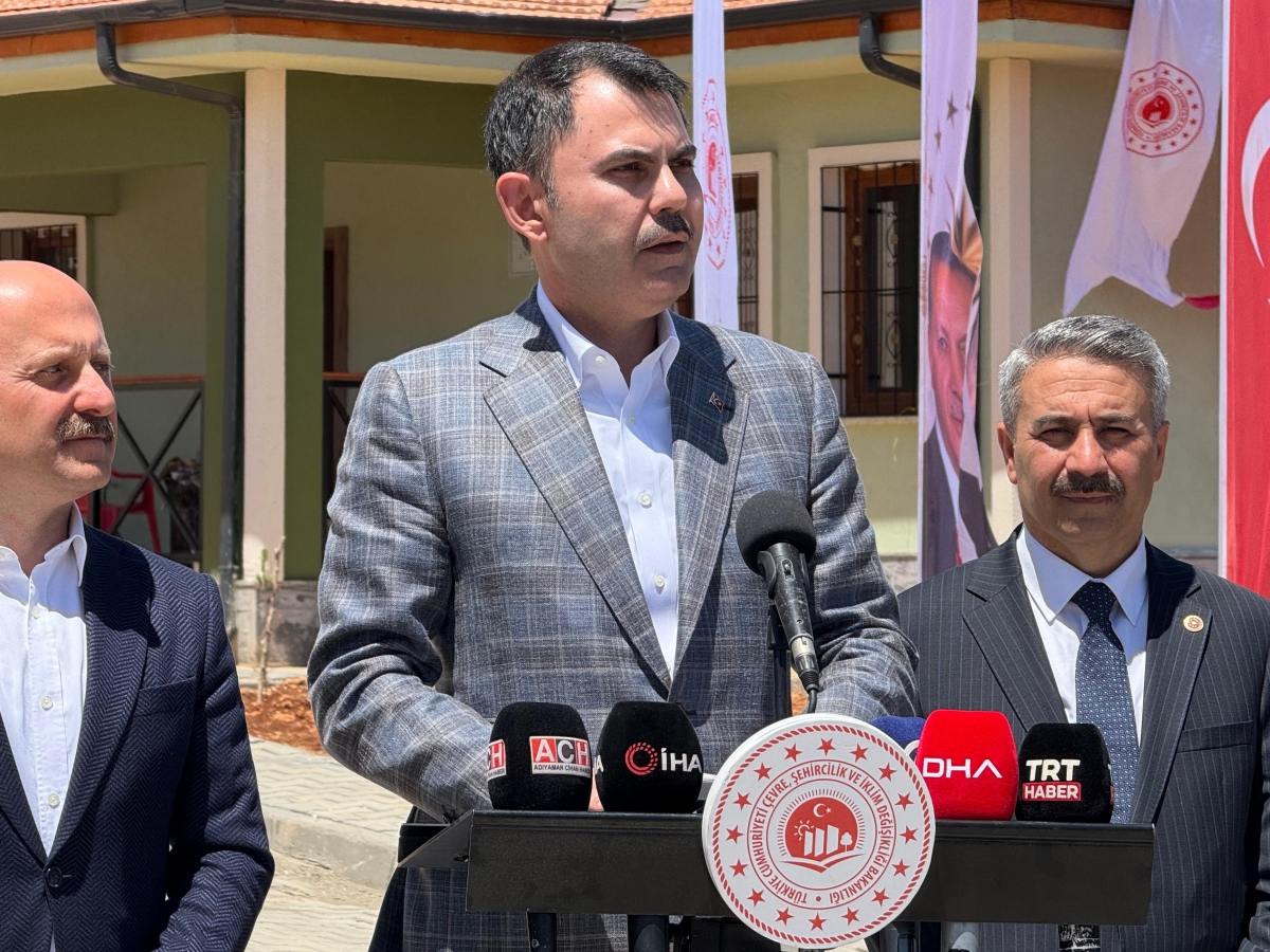 bakan-murat-kurum-adiyamanda-sadece-ev-degil-umut-insa-ediyoruz