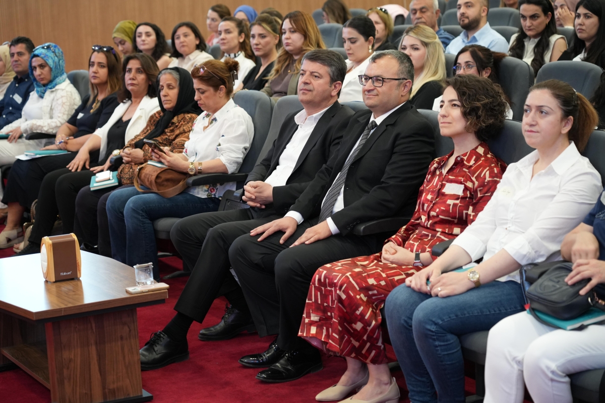 bu-sehri-ayaga-kaldiran-kadinlarin-emegi-ve-mucadelesidir