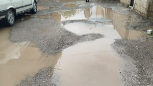 kahtada-bozuk-yollar-tepki-cekiyor