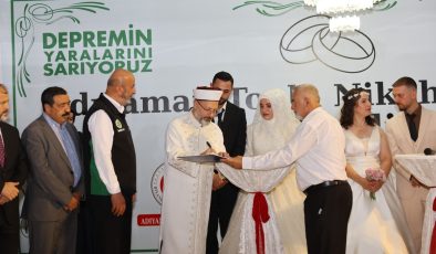 Adıyaman’da toplu nikah ve düğün töreni
