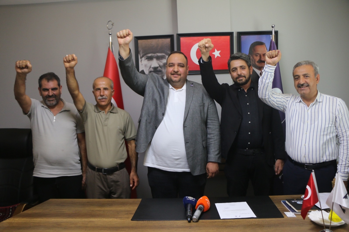 anahtar-parti-besni-ilce-baskanligina-ahmet-tevfik-dayan-atandi
