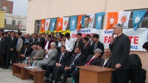 20-yil-aradan-sonra-kahtada-tarihi-bulusma