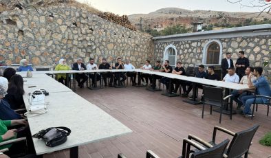 Başkan Hallaç: “Kahta Belediyesi Gençlik Meclisiyle Bir Araya Geldi”