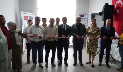 Adıyaman Belediyesi şehrin ilk Dijital Gençlik Merkezinin açılışını yaptı.
