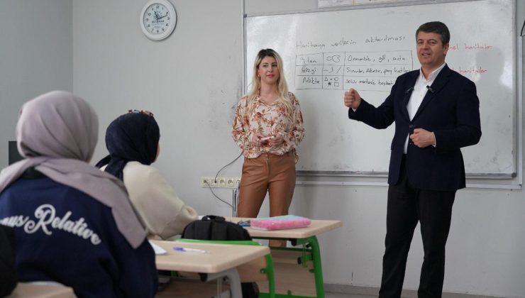 Adıyaman Belediyesi’nden üniversiteyi kazanan öğrencilere eğitim desteği