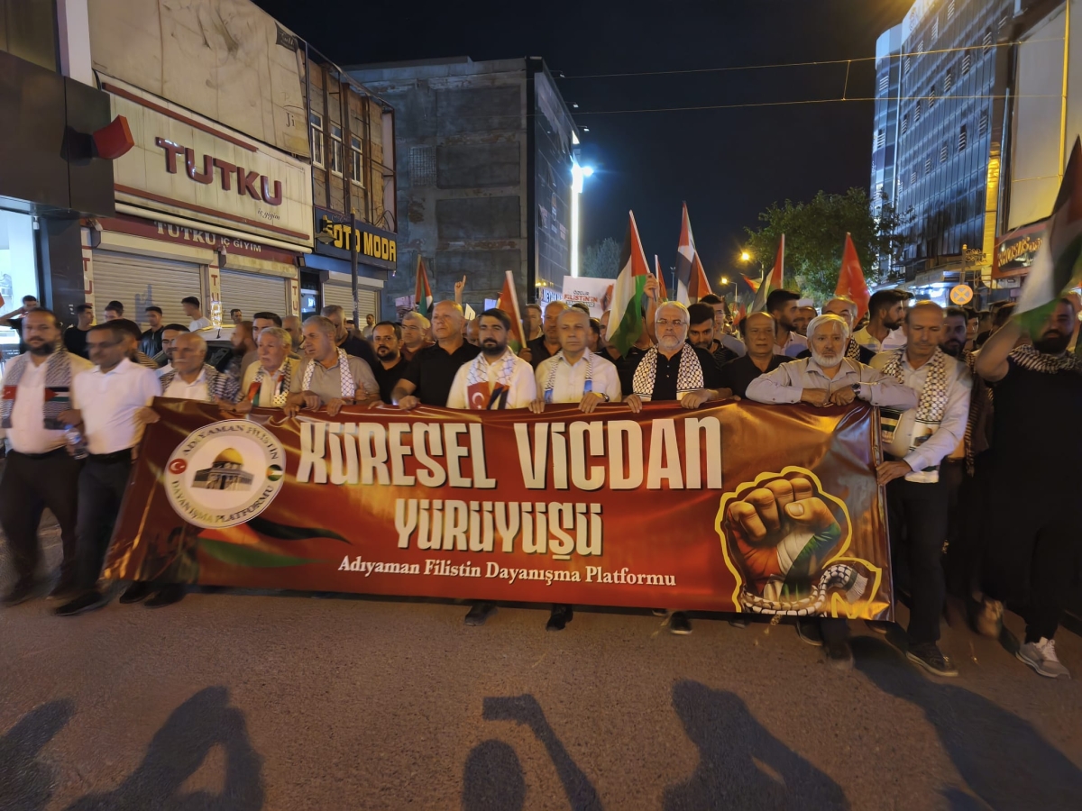 adiyamanda-sumud-filosuna-ve-gazzeye-destek-yuruyusu