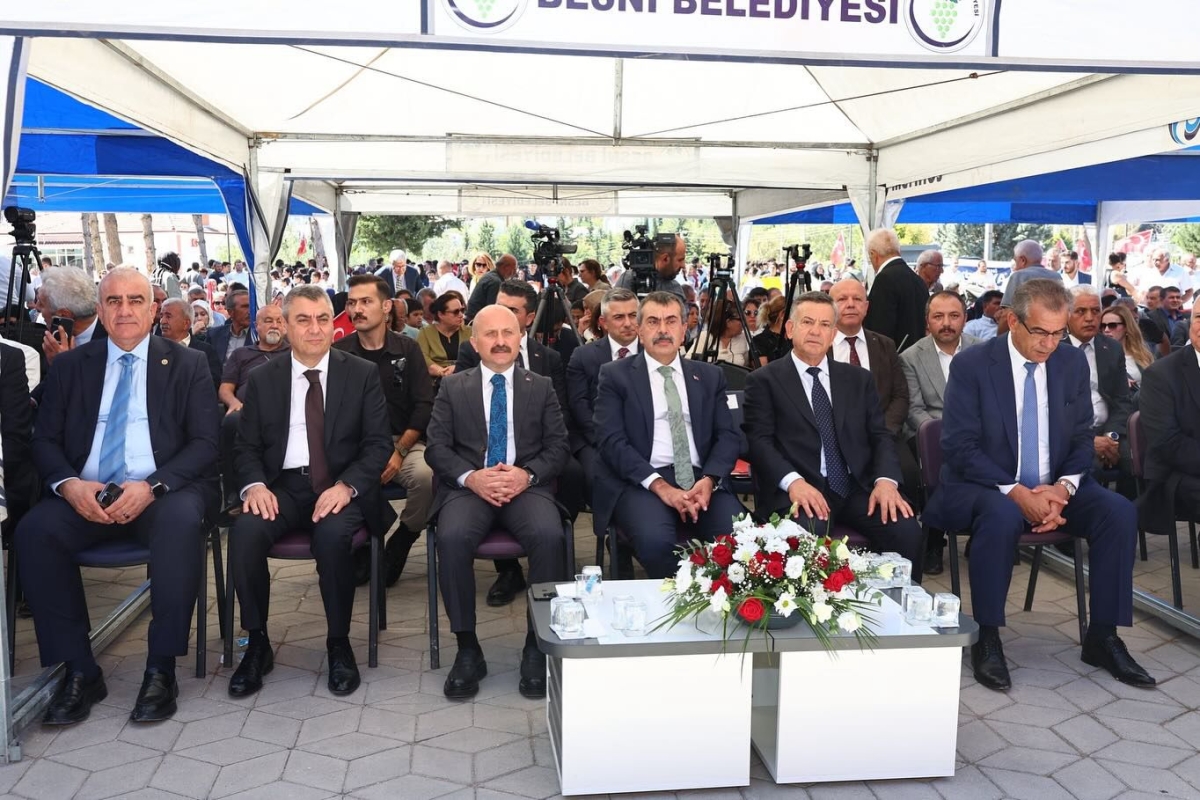 bakan-tekin-son-20-yilda-egitimde-devrim-niteliginde-isler-yapildi