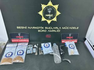 besnide-uyusturucu-operasyonuna-14-gozalti