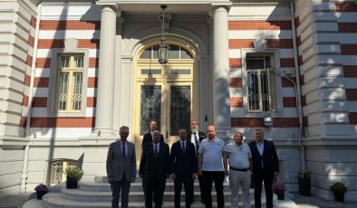 Tamer Atalay’dan Bükreş’te Anlamlı Ziyaret
