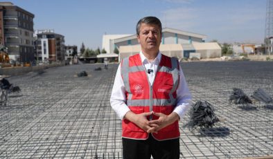 Adıyaman Belediyesi ek hizmet binası inşaatı devam ediyor