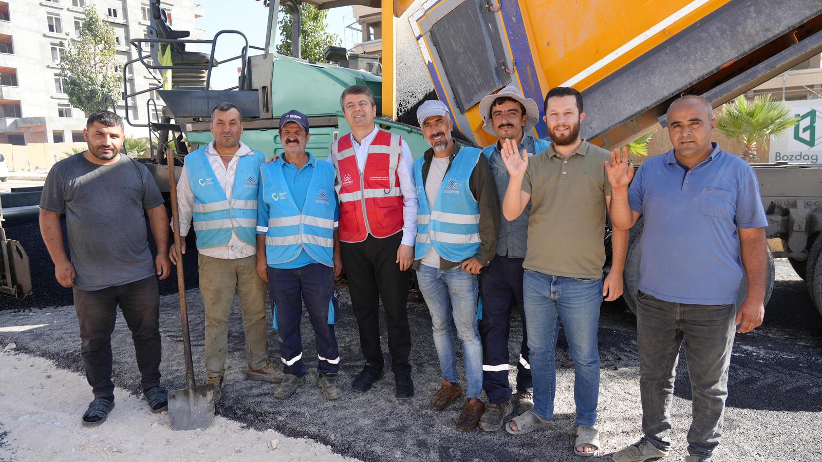 adiyaman-belediyesi-filamingo-yolunda-asfalt-serimine-basladi