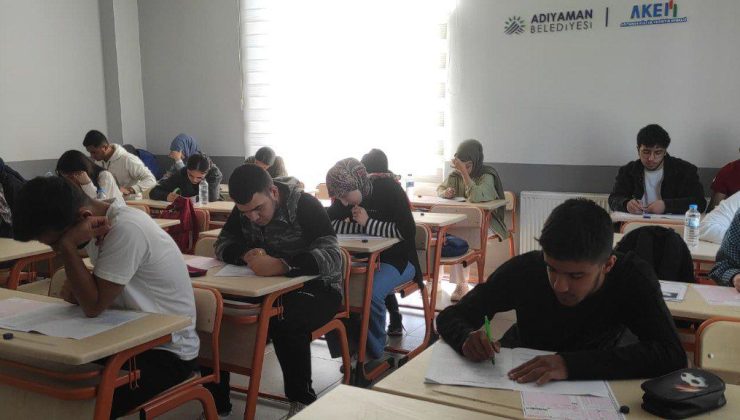 Adıyaman Belediyesi’nin Ücretsiz YKS kurslarına yoğun ilgi