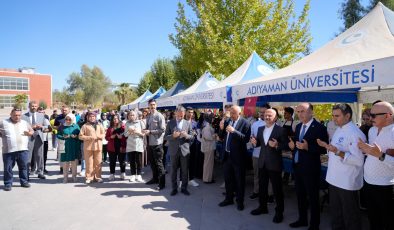 Adıyaman Üniversitesinde Gazze İçin Kermes Düzenlendi