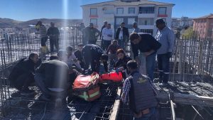 adiyamanda-beton-dokumu-sirasinda-bom-kirildi-1-isci-yaralandi