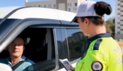 Adıyaman’da trafik ekiplerinden emniyet kemeri uyarısı