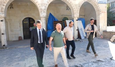 Adıyaman’ın tarihi Yenipınar Camii’nde restorasyon çalışmaları başladı