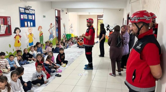 Başkan Tutdere: ‘Her çocuğumuz afet bilincine sahip olmalı’