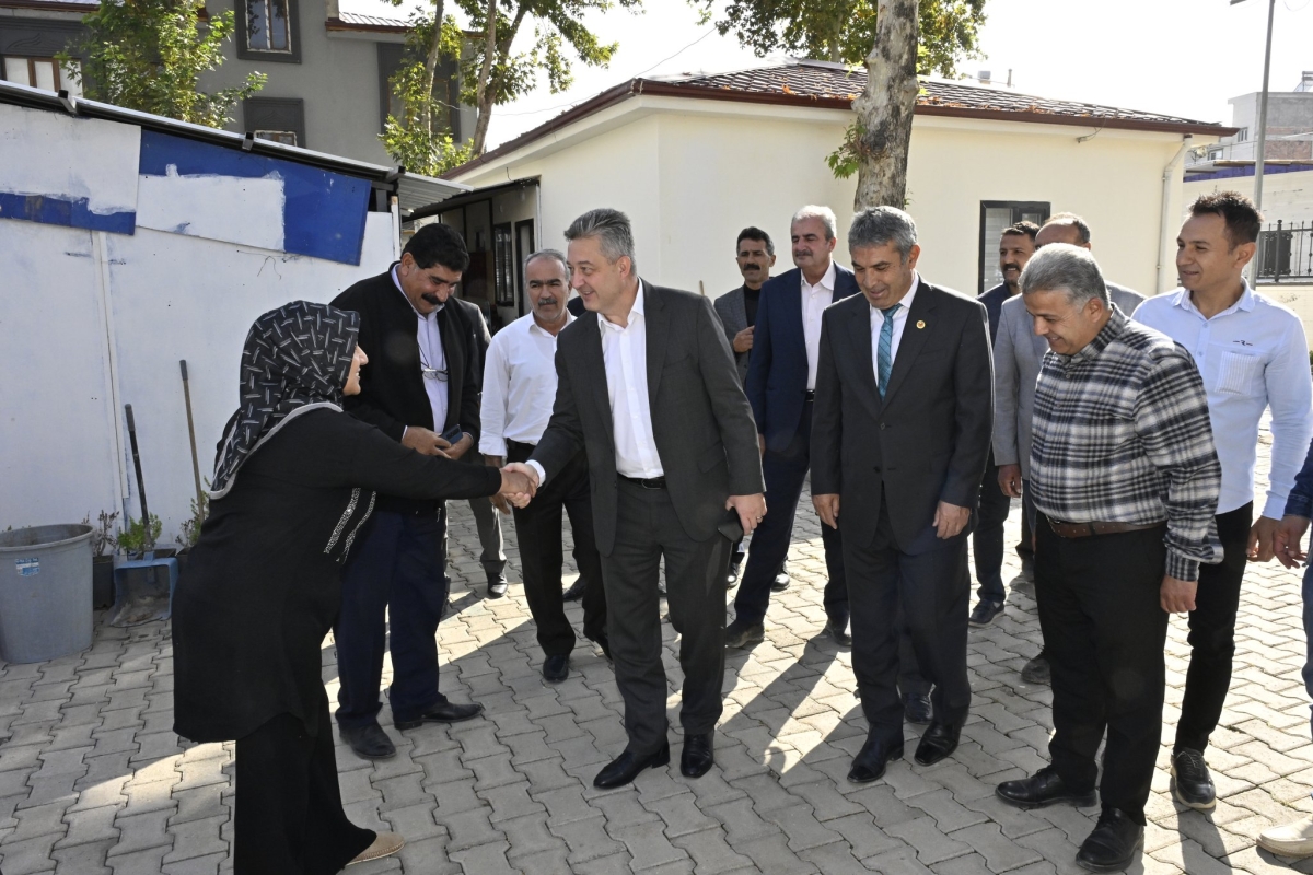 il-emniyet-muduru-nazman-muhtarlarla-bir-araya-geldi-sehit-ailesini-ziyaret-etti