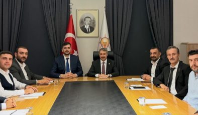 ‘Türkiye Yüzyıl’ı gençlerimizin enerjisi ile yükselecek’