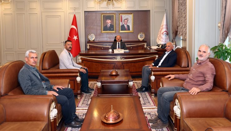 Vali Osman Varol, köy muhtarlarıyla bir araya geldi
