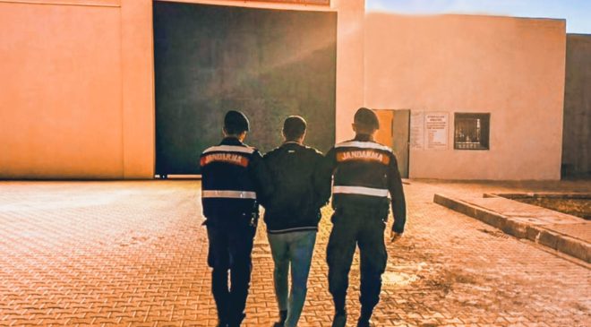 Adıyaman ve Kahta’da aranan şahıslara operasyon: 3 tutuklama