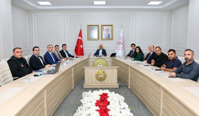 Adıyaman’da kalıcı deprem konutları ve altyapı çalışmaları masaya yatırıldı