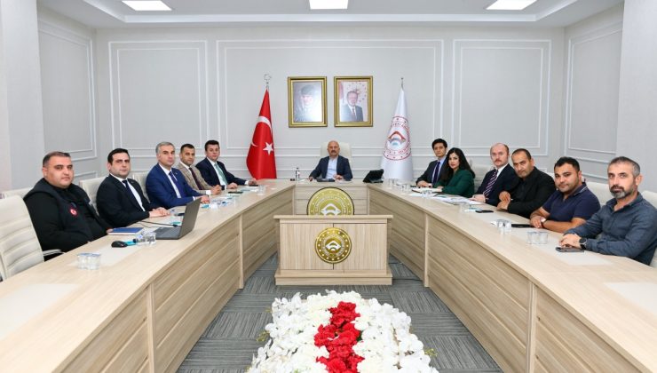 Adıyaman’da kalıcı deprem konutları ve altyapı çalışmaları masaya yatırıldı