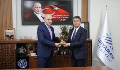 Başkan Tutdere: ‘Kalemini başka amaçlar için kullananlara sesleniyorum’