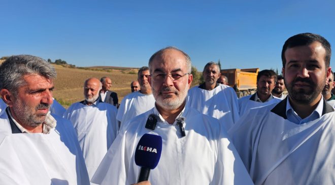 Başkan Yetiş, beyaz giysilerle Adıyaman-Kahta Yolun’da artan kazalara tepki gösterdi