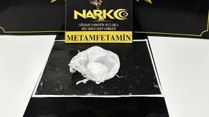 golbasinda-supheli-aracta-uyusturucu-ele-gecirildi