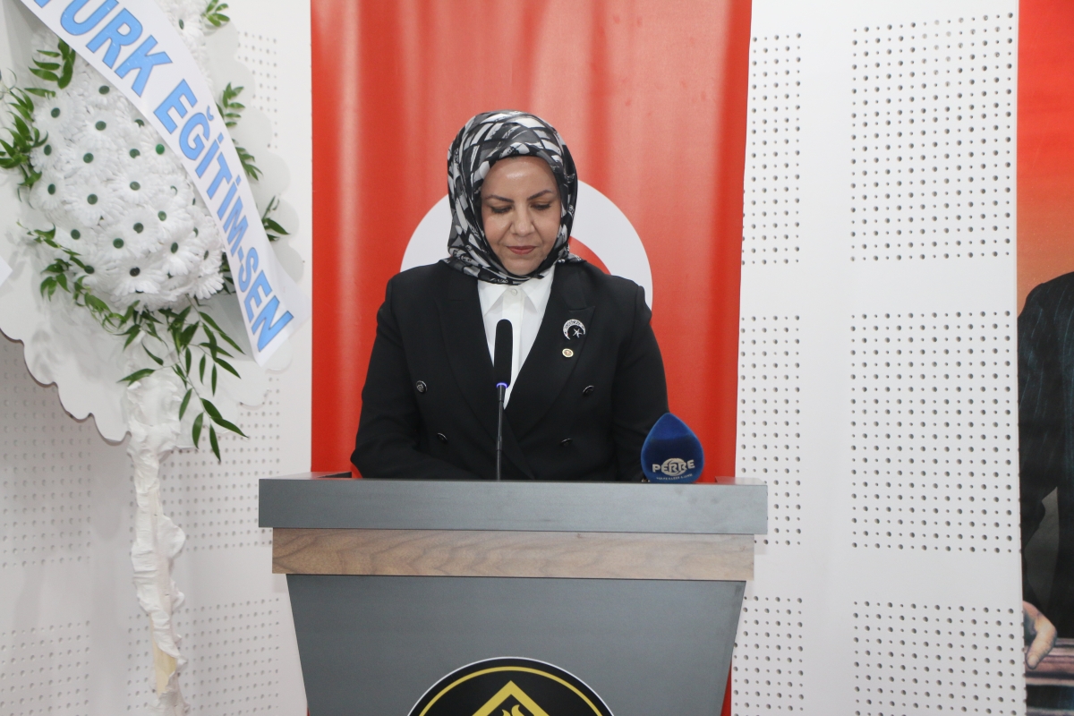 Türk Sağlık-Sen Adıyaman Şube Başkanı Fidan Karakuş