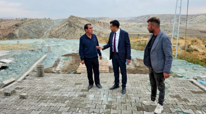 Tut İlçe Kaymakamı Güngör, Öğütlü Köyü Deprem Konutları’nda incelemelerde bulundu