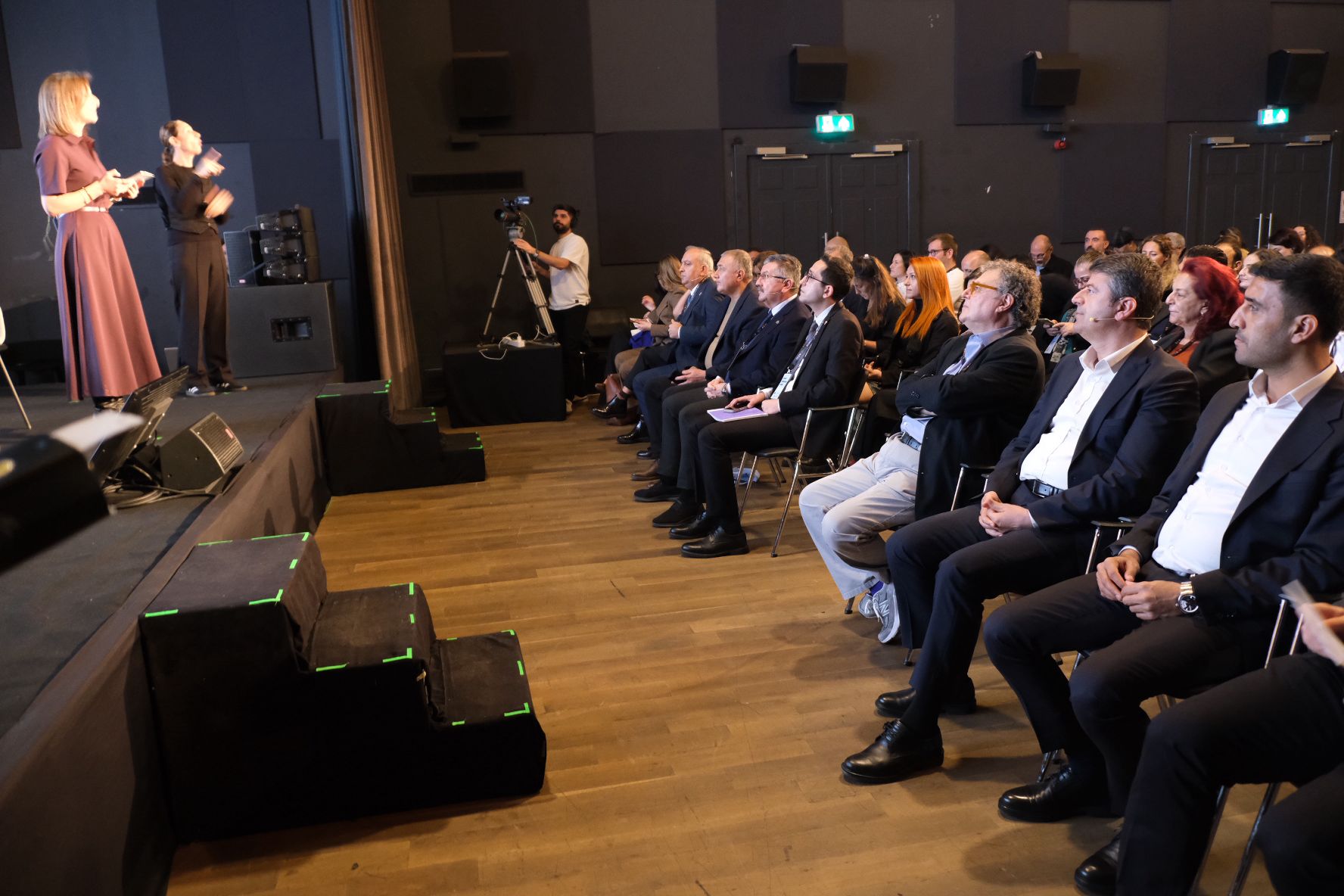 tutdere-sanatin-iyilestirici-gucuyle-depremin-travmasini-asiyoruz