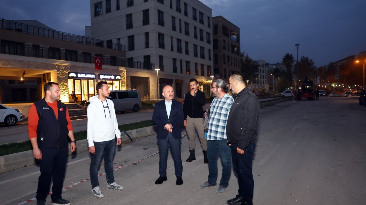 vali-osman-varol-ataturk-bulvarinda-tamamlanan-yeni-yapilari-inceledi