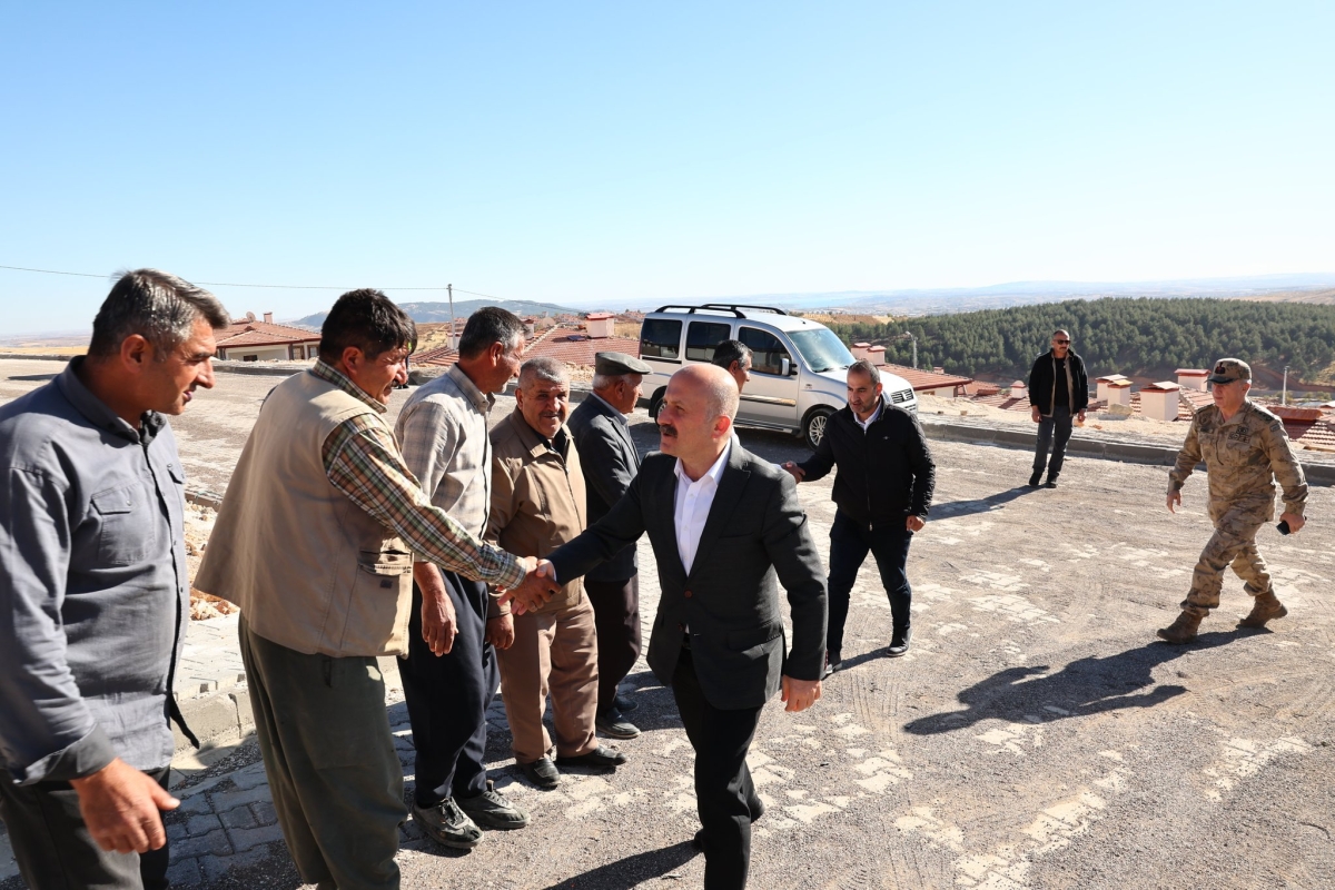 vali-osman-varol-merkez-koylerinde-incelemelerde-bulundu