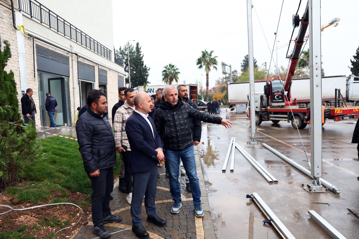 vali-varol-cumhurbaskani-erdoganin-adiyamanda-katilacagi-toren-oncesi-hazirliklari-inceledi