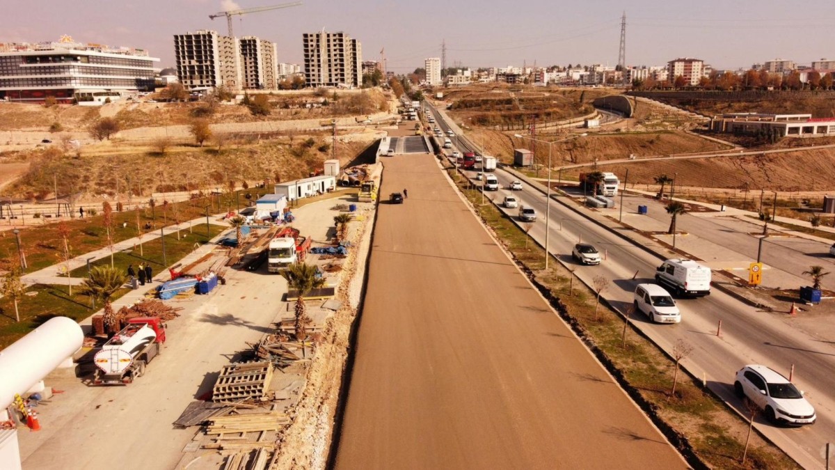 Adıyaman Eğriçay Köprüsü yenileme çalışmalarında sona yaklaşıldı