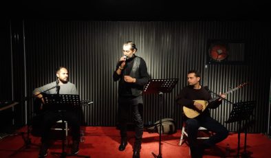 Adıyaman Kent Konseyi’nden Gölge Sanat Akademisi’nde şiir ve müzik dinletisi