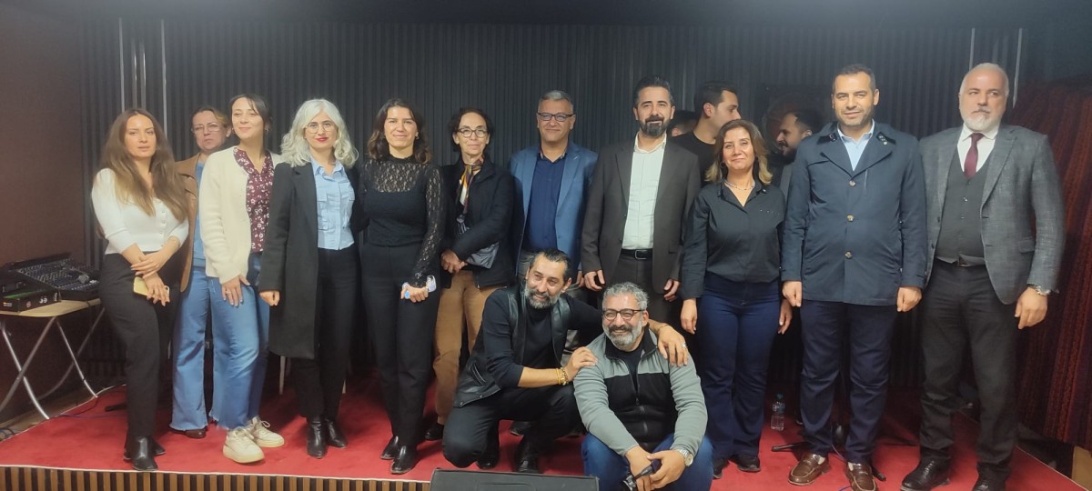 Adıyaman Kent Konseyi’nden Gölge Sanat Akademisi’nde şiir ve müzik dinletisi